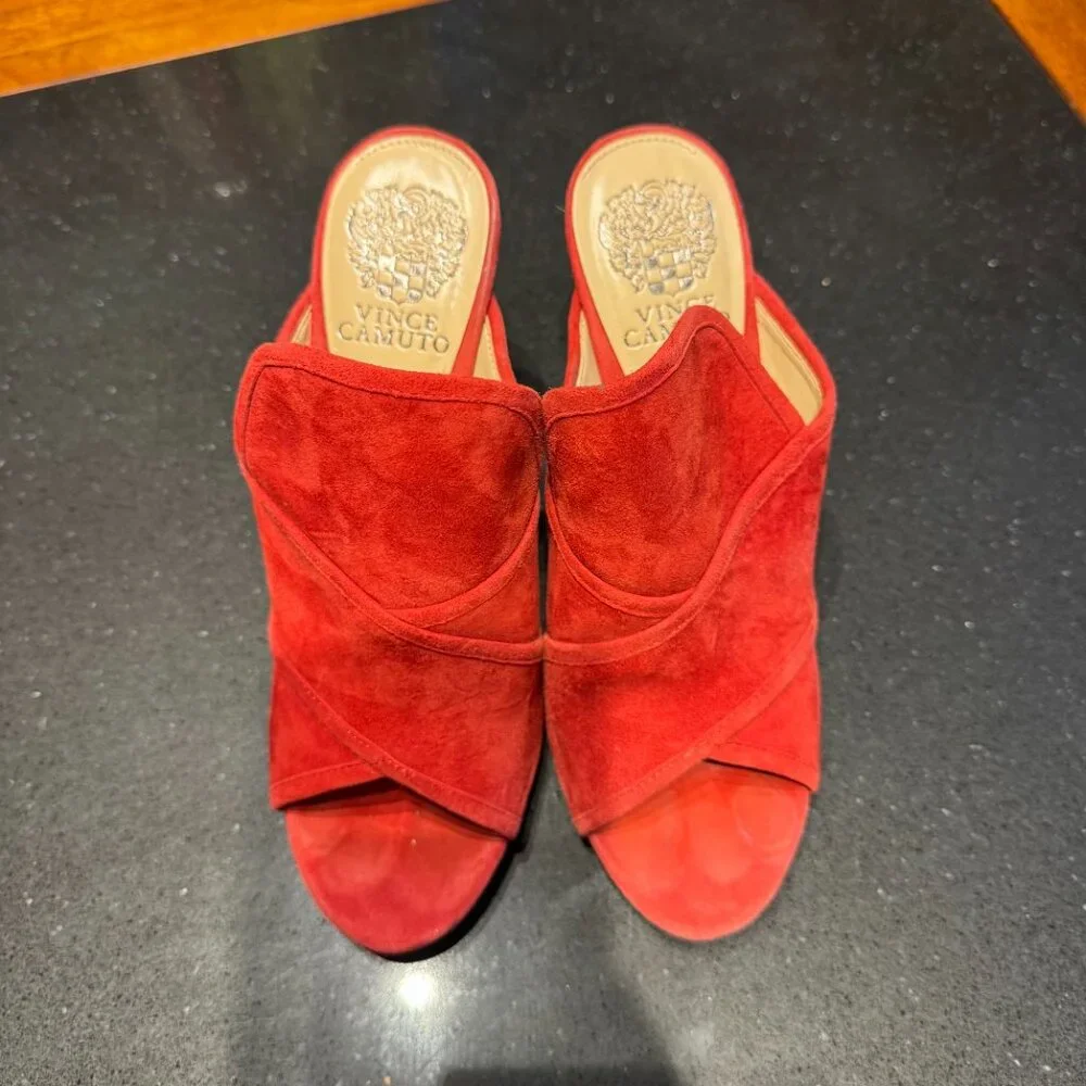 Vince Camuto Kizzia Mule In Cherry Red Suede - Picture 8 of 8